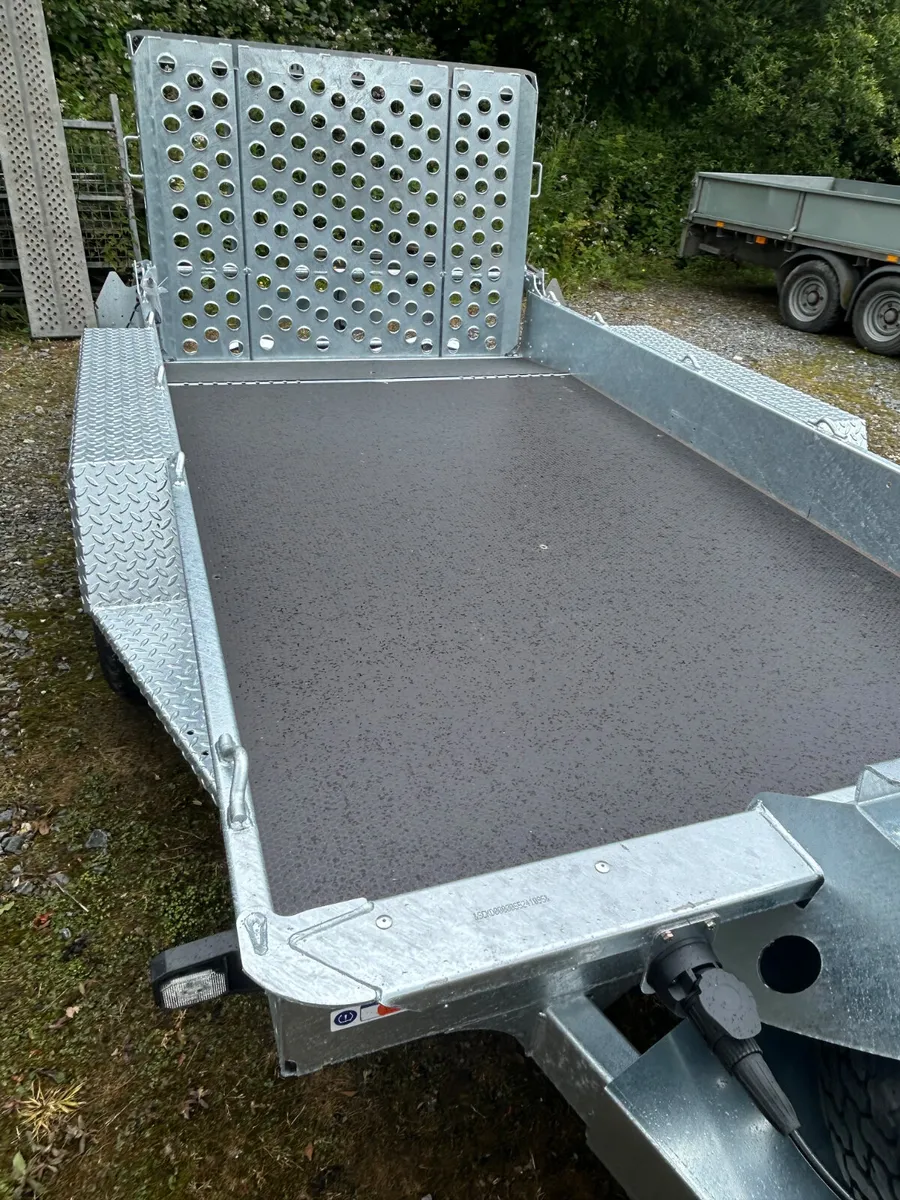 New Ifor Williams 10x5.4 GH1054 Plant Trailer - Image 3