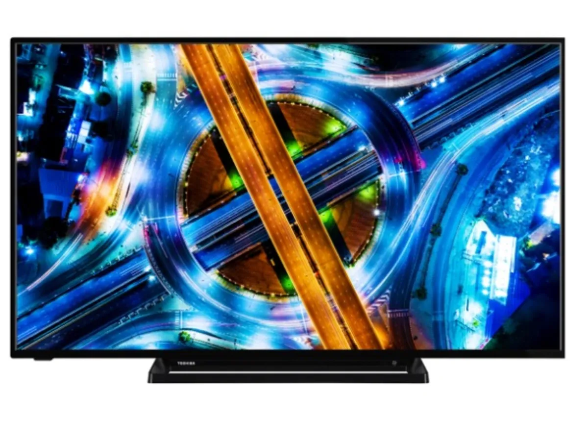 Toshiba TV Serial 50UL3263DB 50" (Mount included) - Image 1