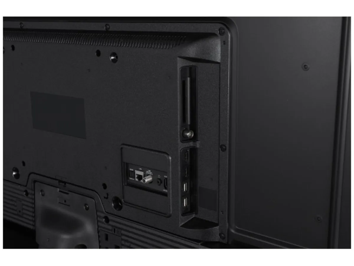 Toshiba TV Serial 50UL3263DB 50" (Mount included) - Image 4