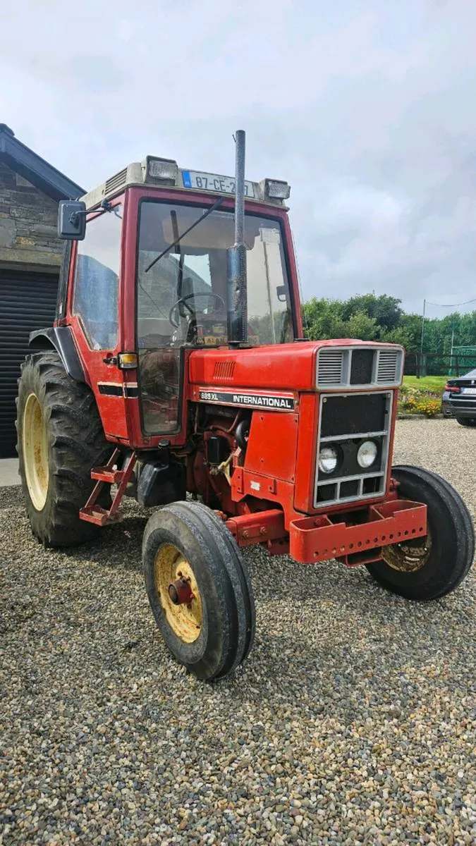 INTERNAIONAL 885XL - Image 2