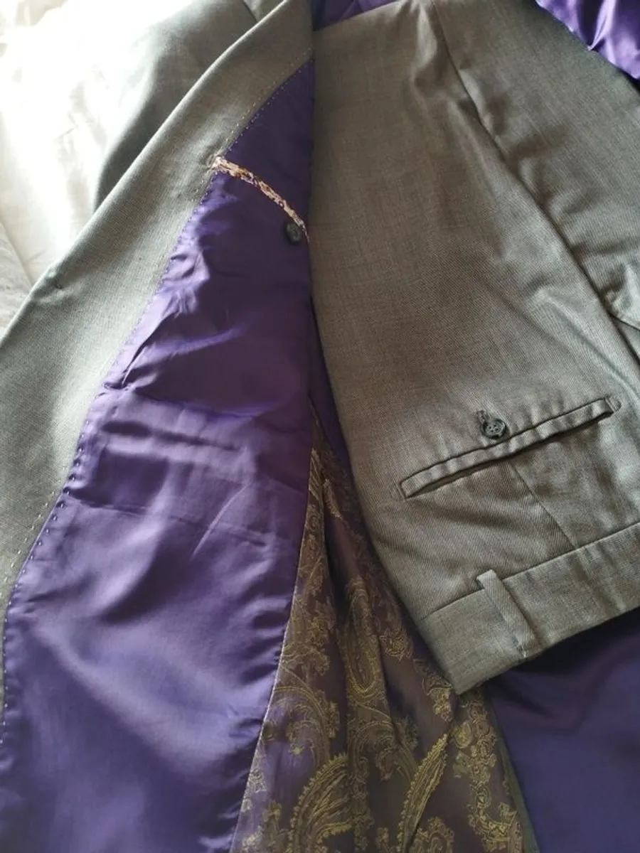 Grey suit Benetti - Image 4