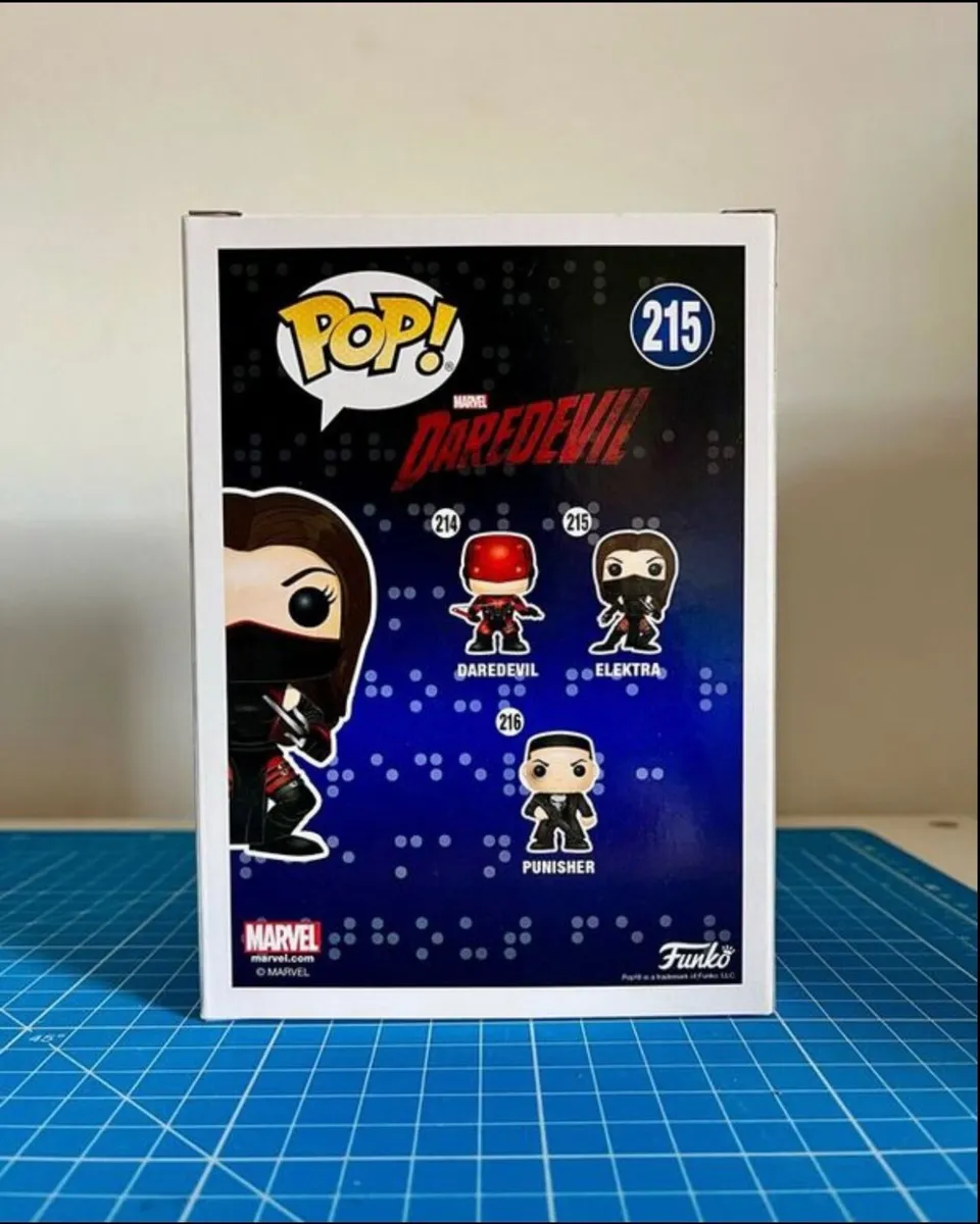 Elektra Daredevil #215 - TV - Funko Pop - Image 3