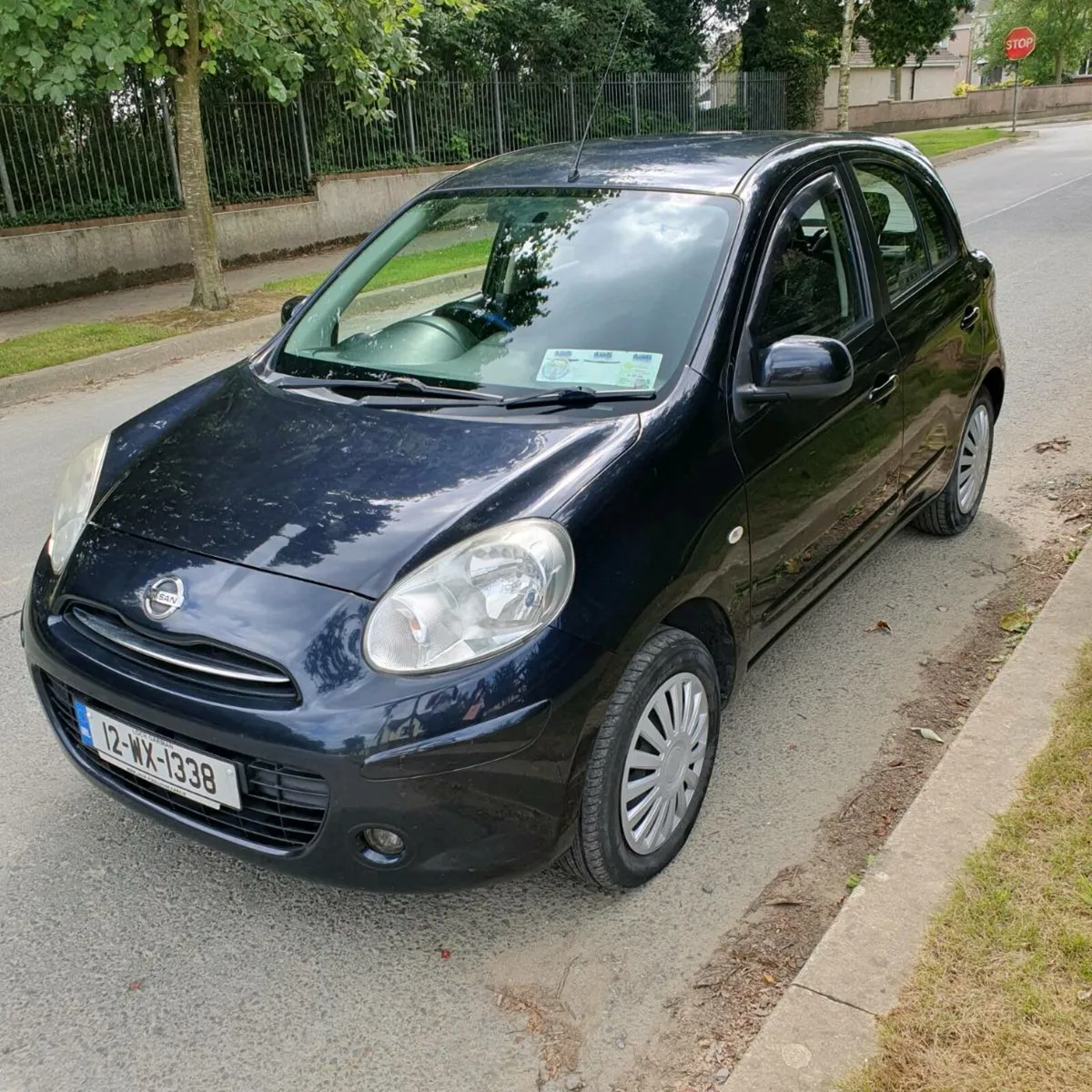 Car - Image 2