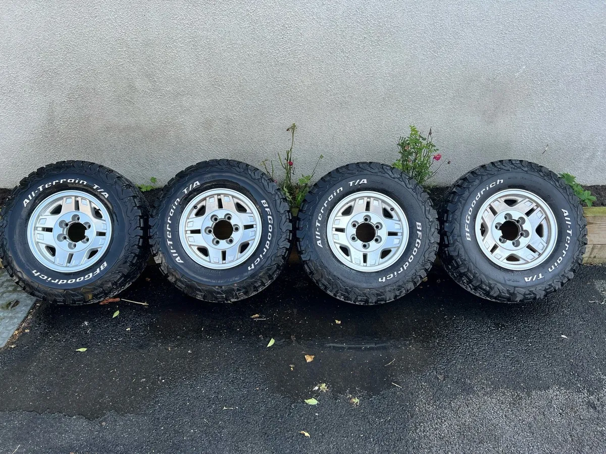 Hilux Surf Wheels - Image 1