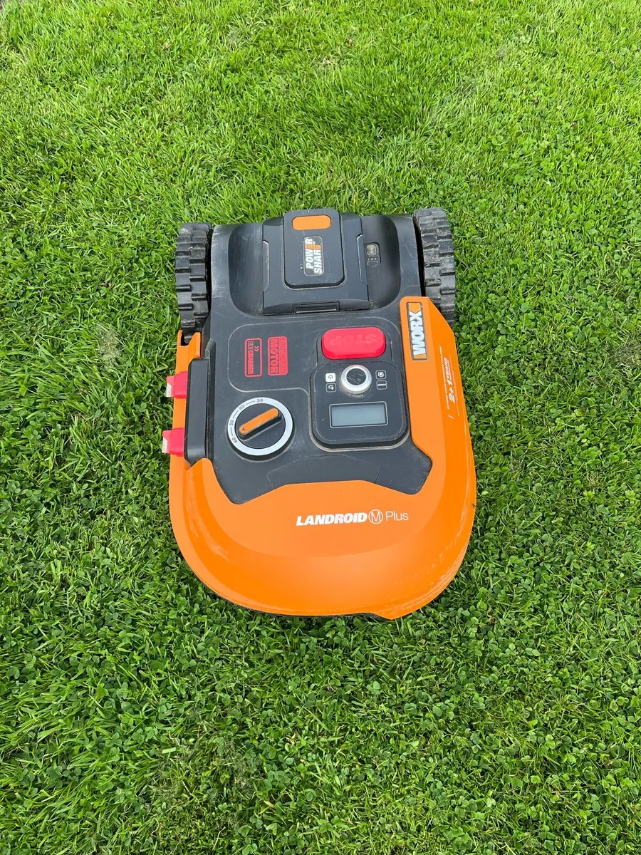 Word Landroid robot lawnmower - Image 1
