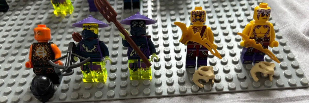 Lego figures - Image 1