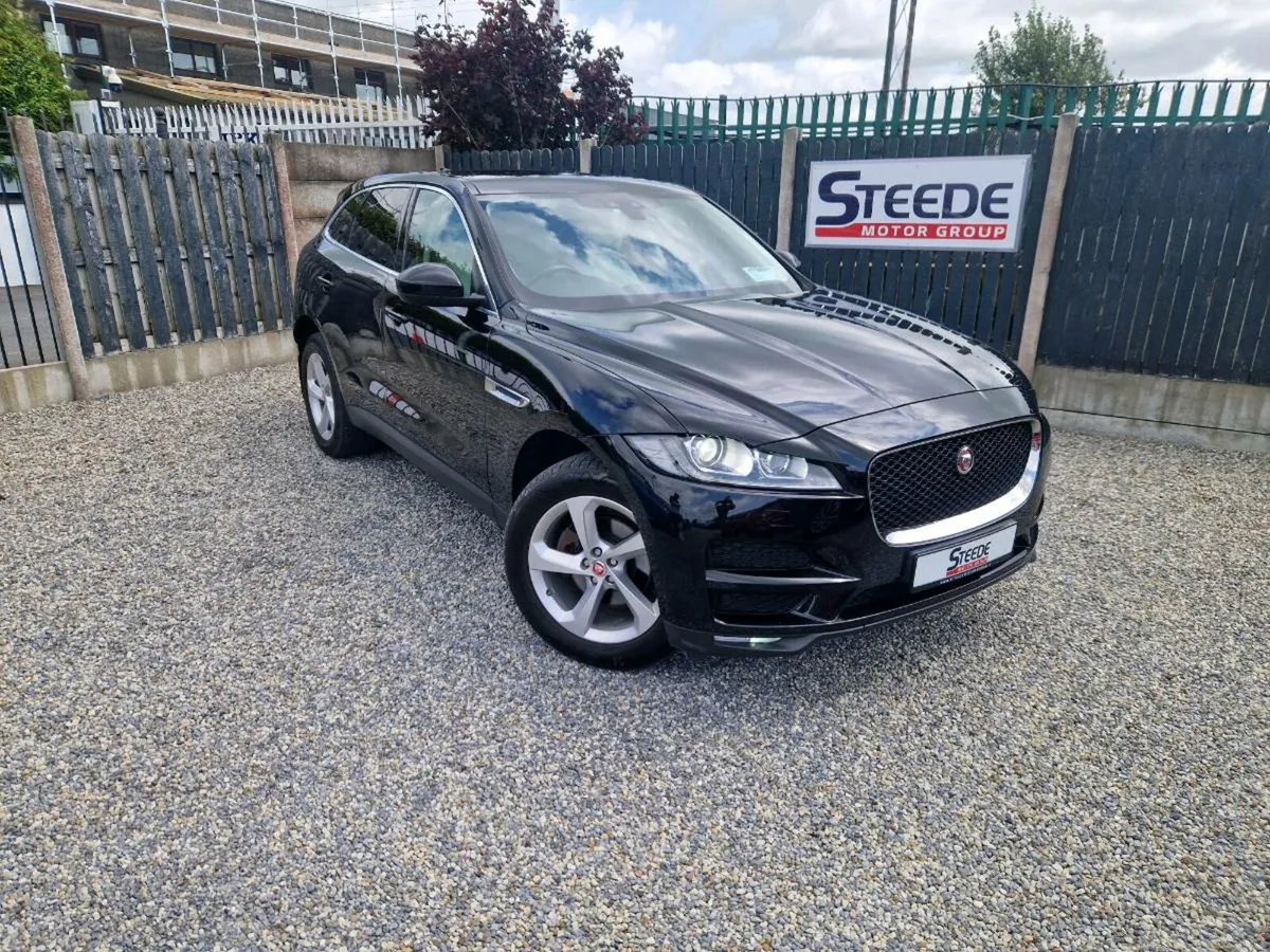 191D Jaguar F-Pace 2.0D Prestige...Stunning - Image 2