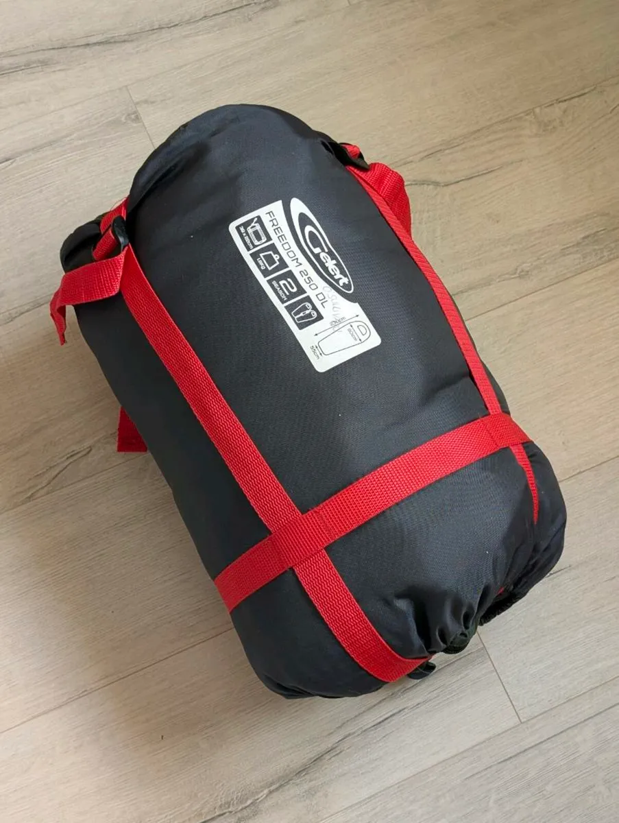 High quality sleeping bag - Image 1