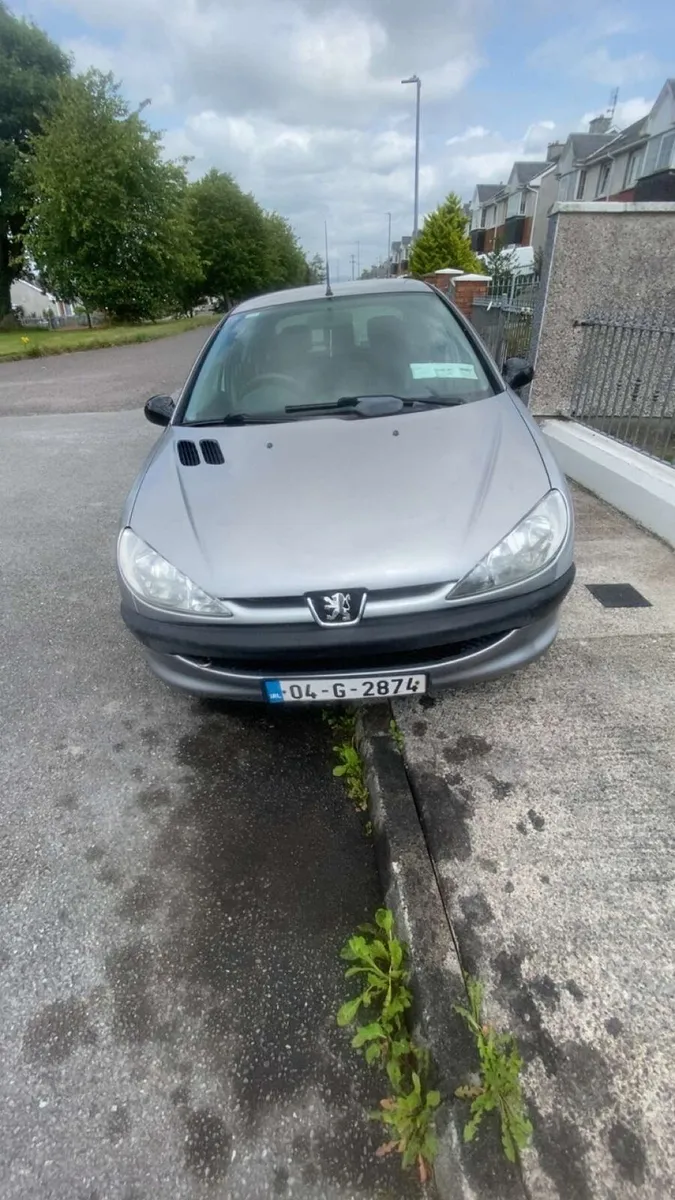 206 53000 miles like new 1.1 - Image 1