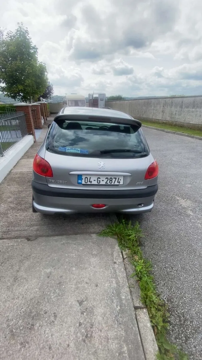 206 53000 miles like new 1.1 - Image 2