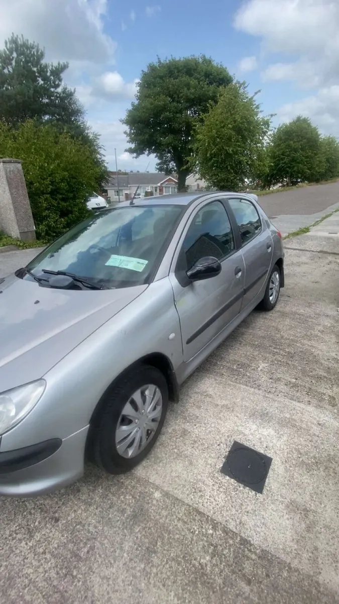 206 53000 miles like new 1.1 - Image 4