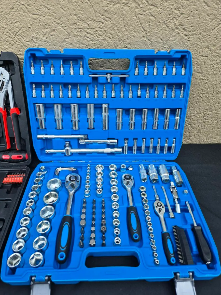 Socket set