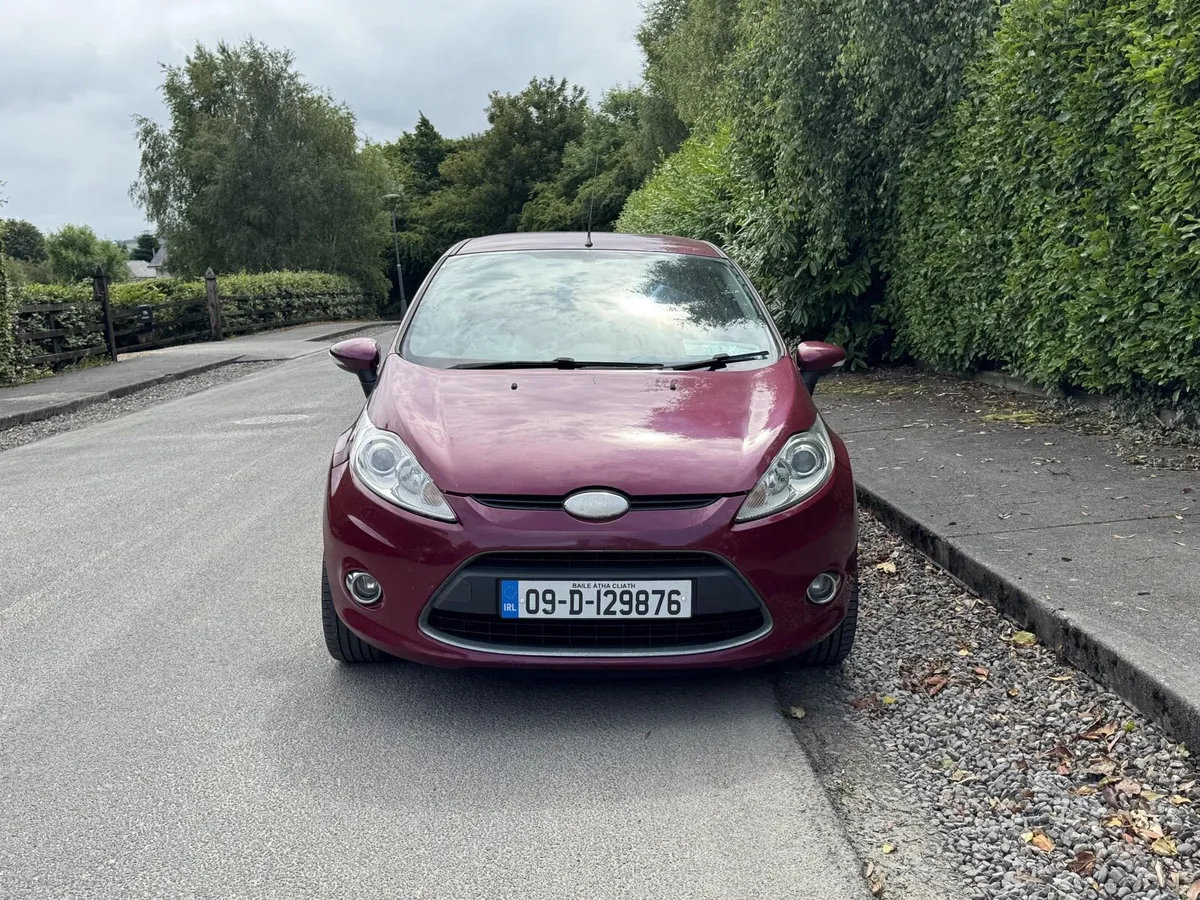 Ford Fiesta 1.4 Titanium - Image 2