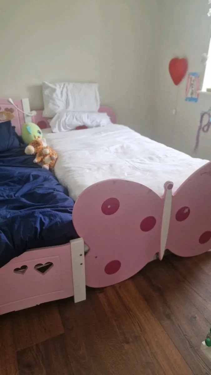 Child's single Butterfly Bed - Image 2