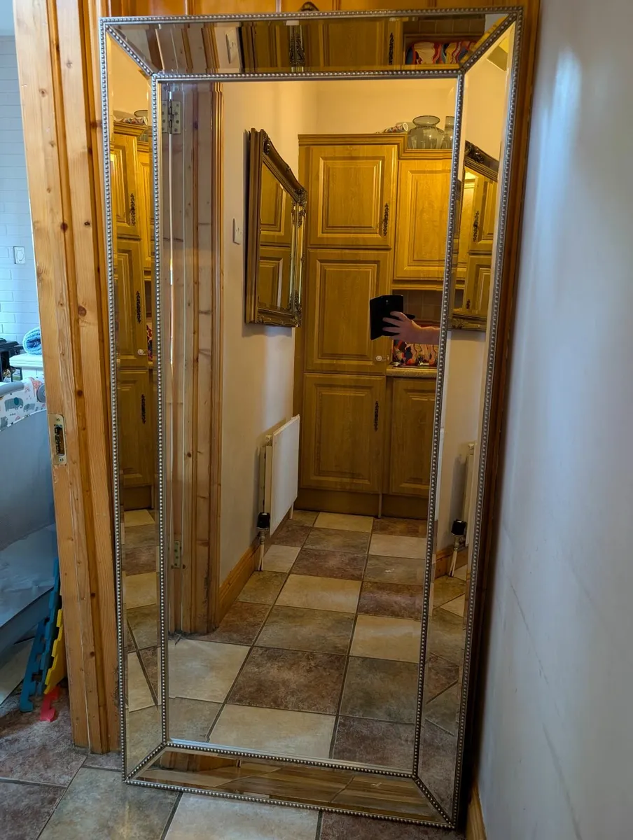 Full length bevelled Mirror - Image 1