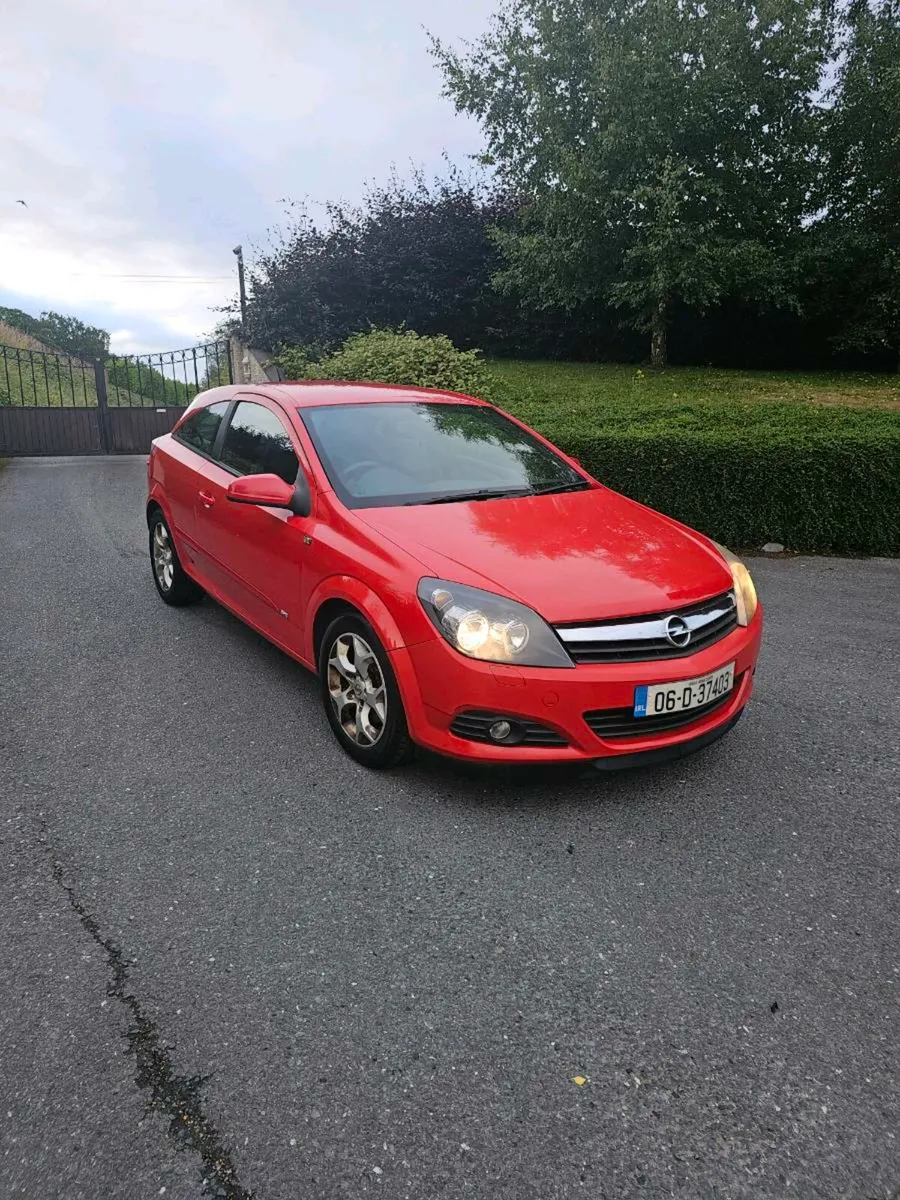 Opel Astra - 1.4 Petrol - New NCT - Image 1