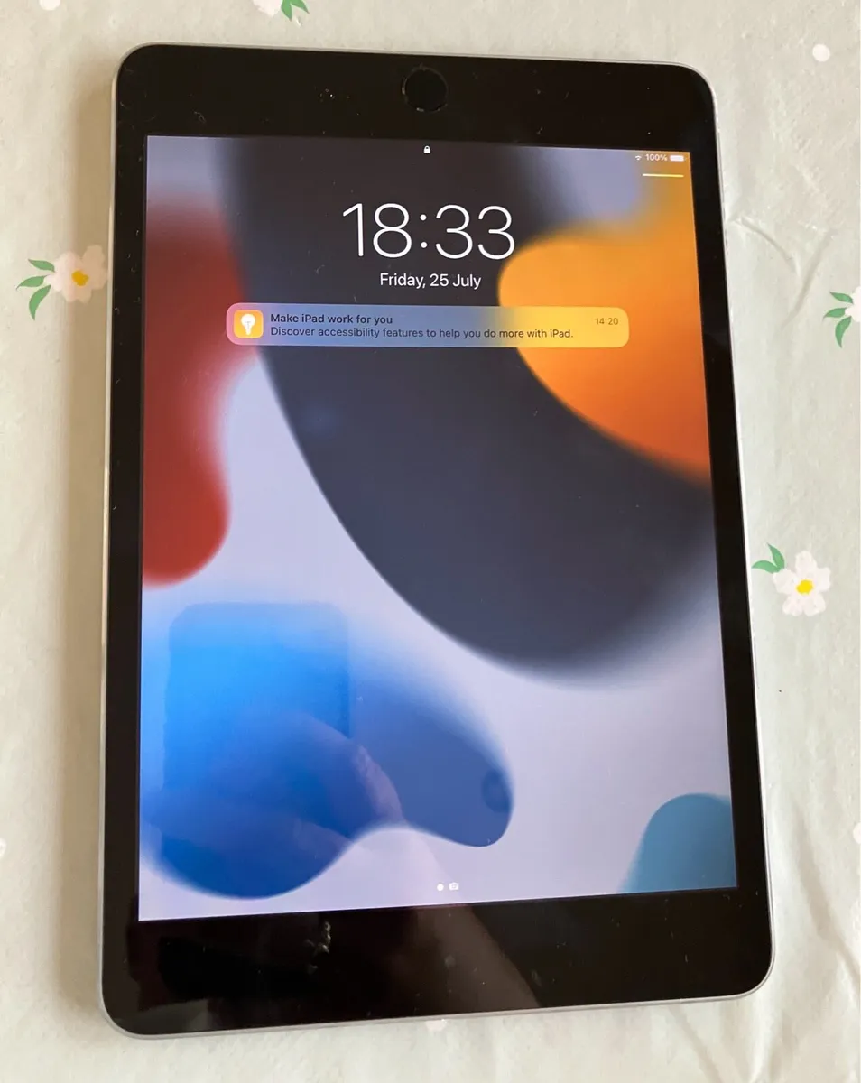 iPad mini 4 (read description) - Image 2