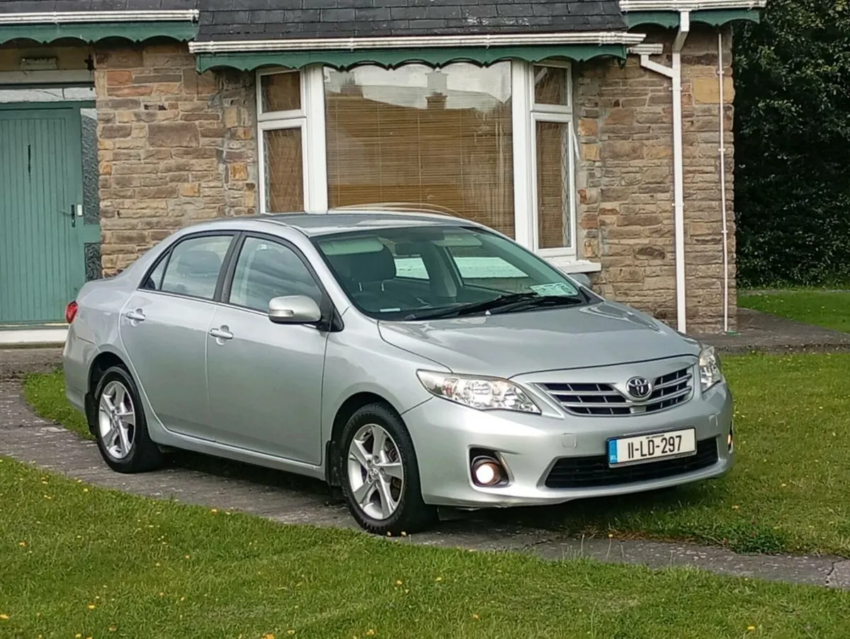 11 Toyota Corolla 1.4 D4D NCT&TAX LUNA - Image 1