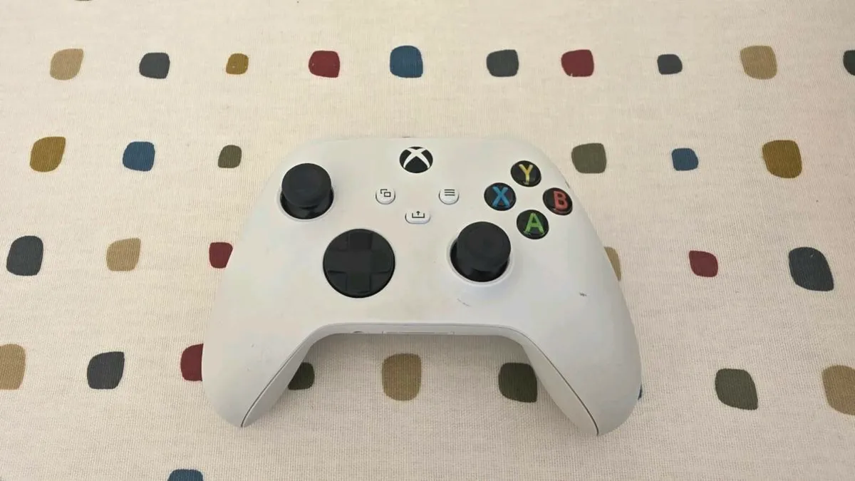 Xbox Series S 512GB With Wireless Headset - Image 3