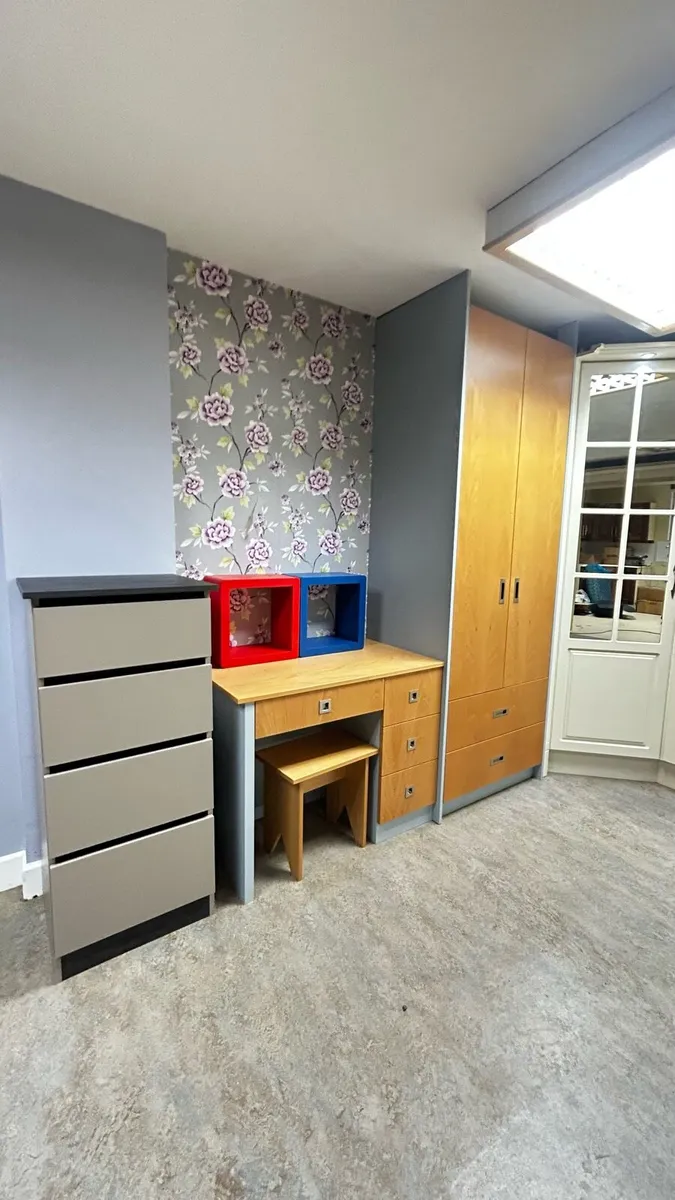 Storage unit - Image 2