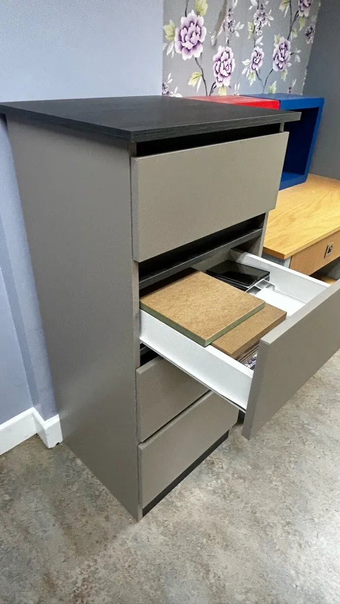 Storage unit - Image 3