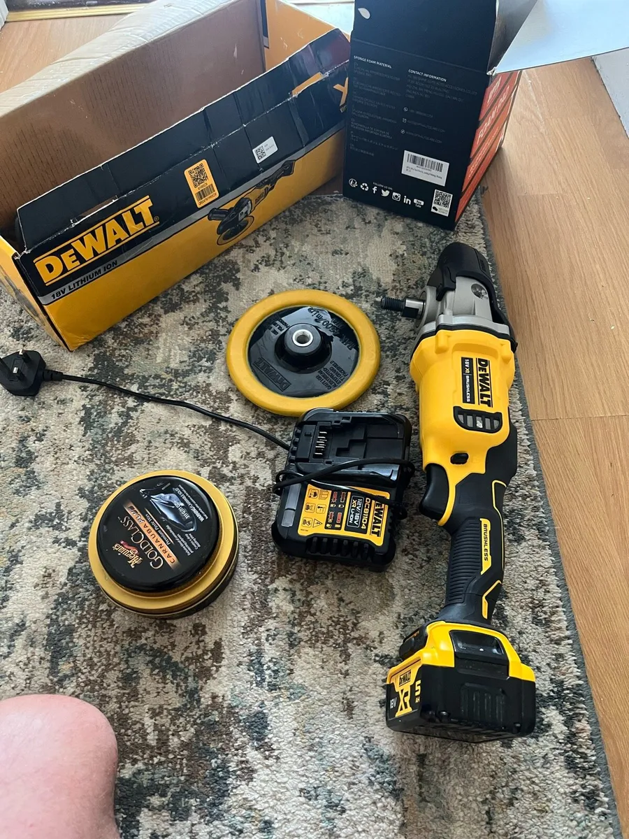 DeWalt Polisher