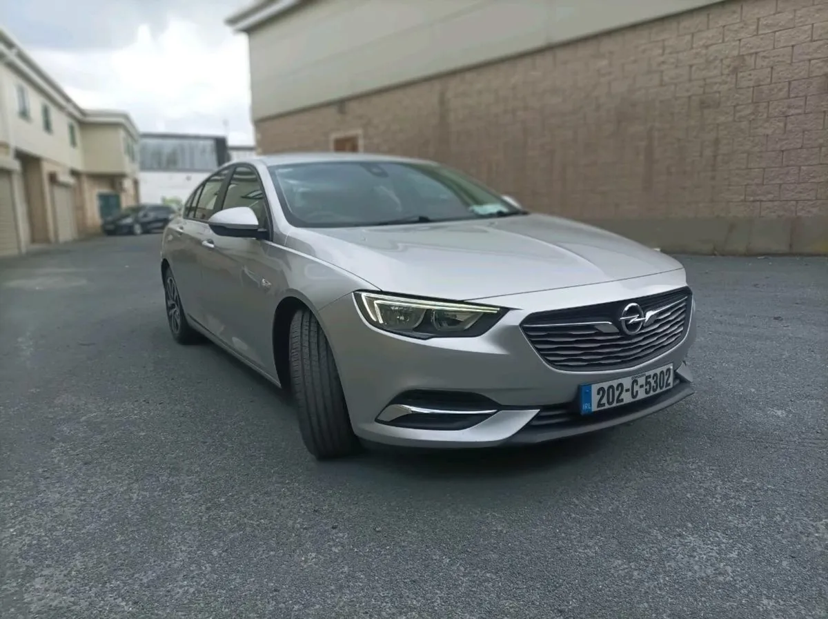 OPEL INSYGNIA GRAND SPORT 1.6 110PS - Image 1