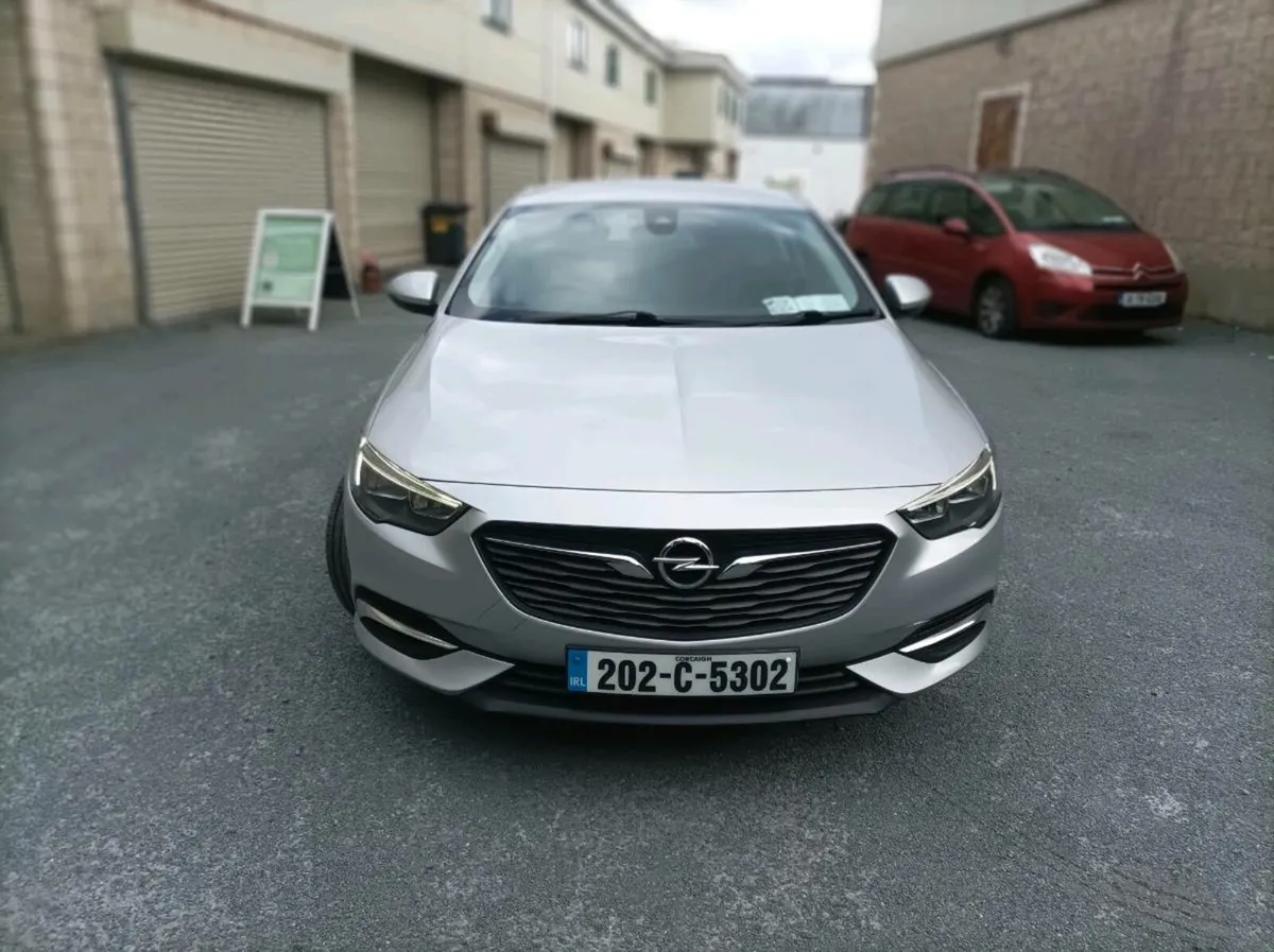 OPEL INSYGNIA GRAND SPORT 1.6 110PS - Image 2