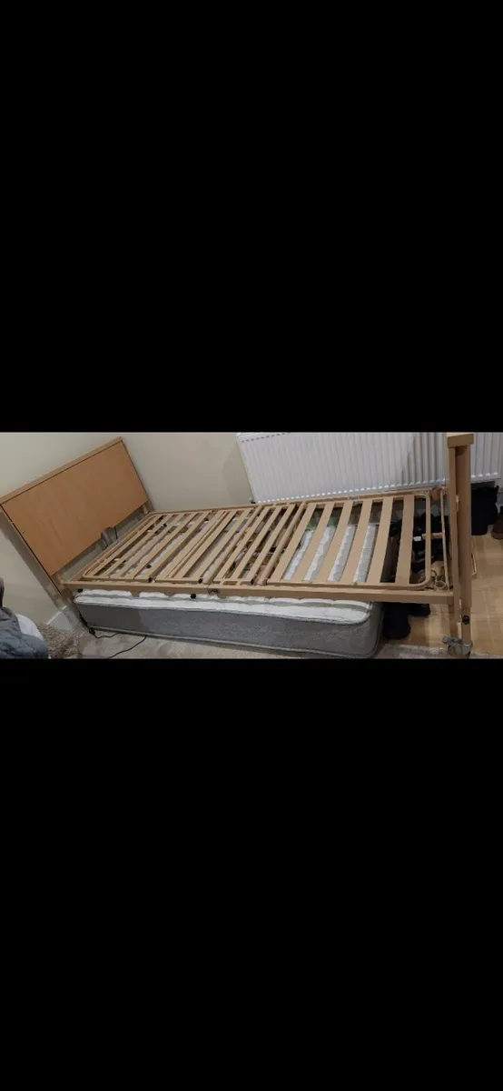 Hospital bed - Image 3