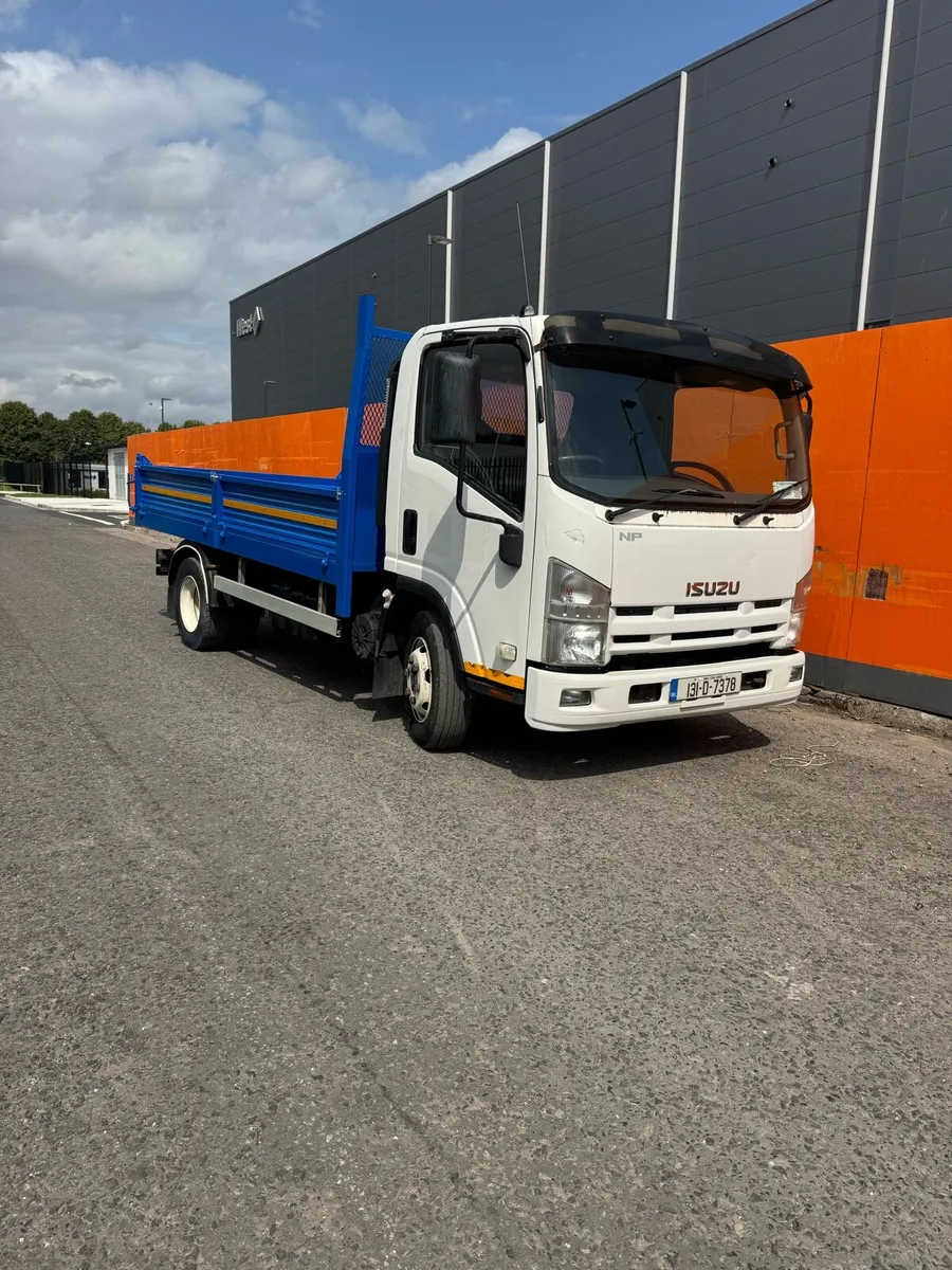 Isuzu tipper 7.5ton - Image 1