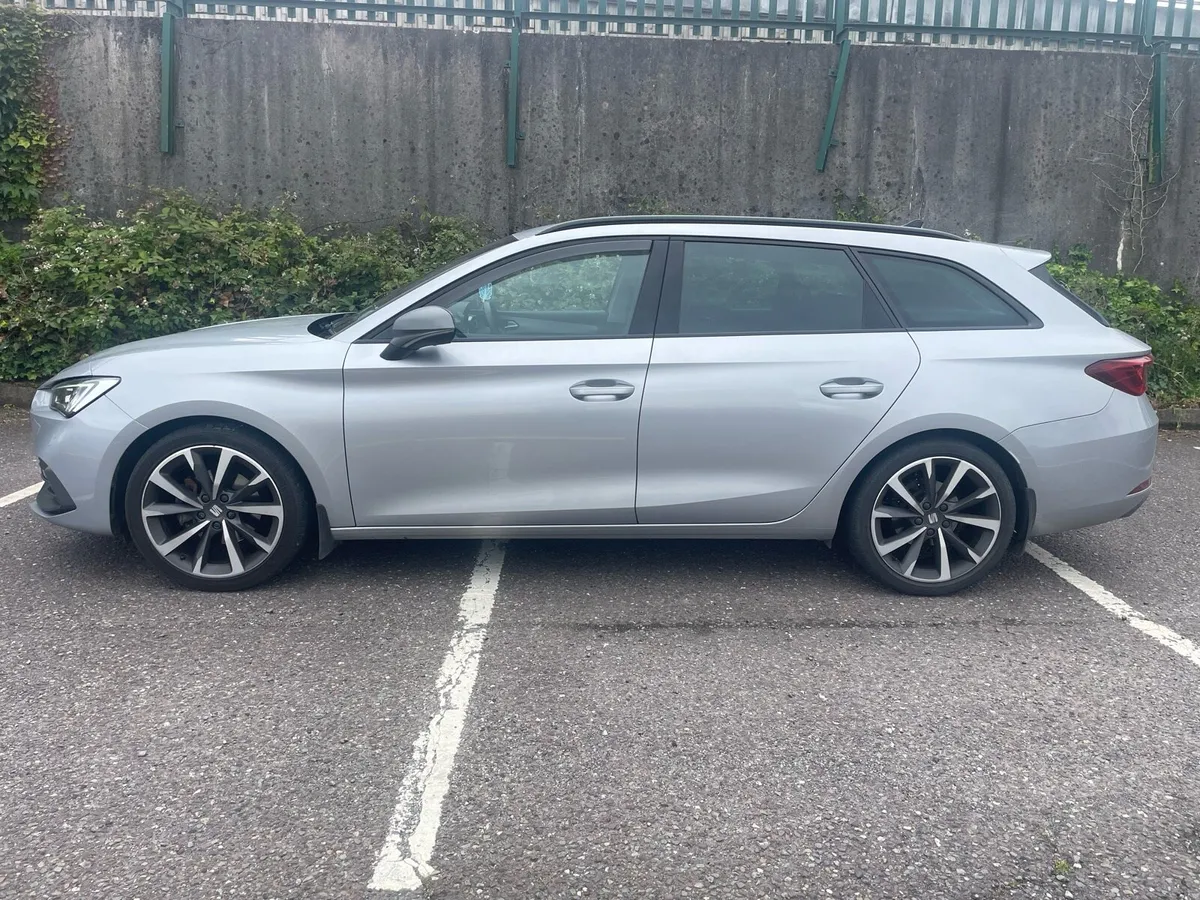 Seat Leon FR estate - Image 1