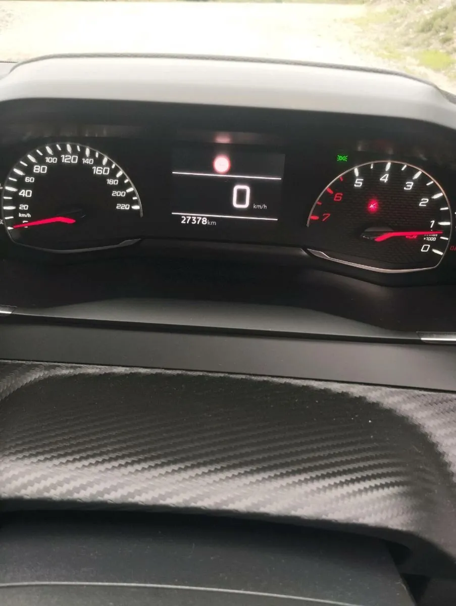 Peugeot 208 active 1.2 - Image 3