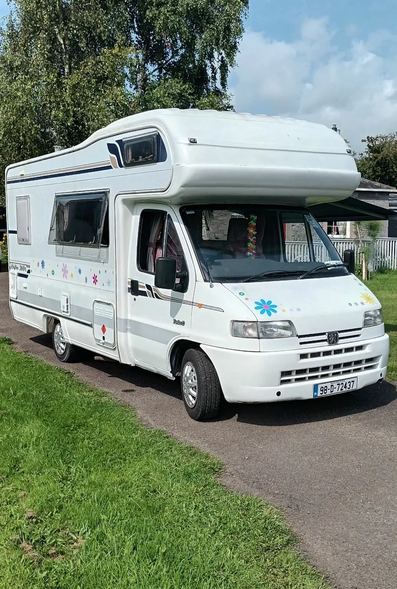 Motorhome - Image 2