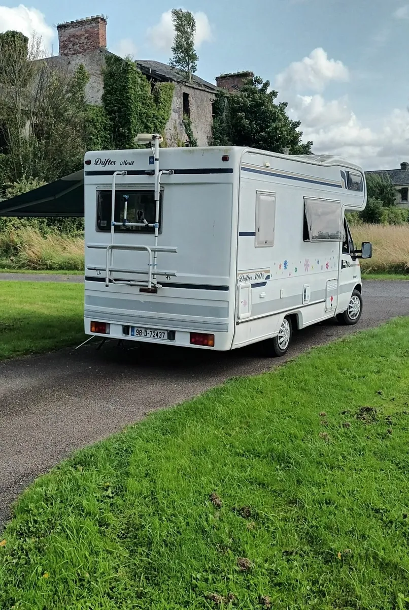 Motorhome - Image 3