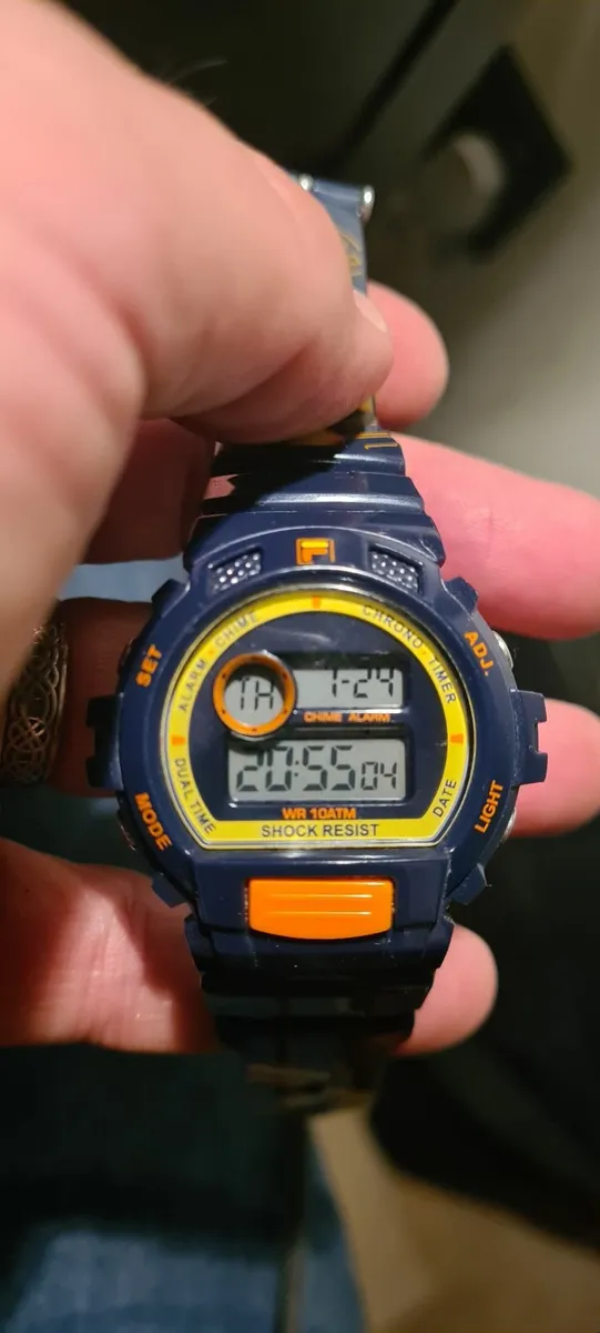 FILA kids watch unisex series 38-191-103 RARE! NEW - Image 2