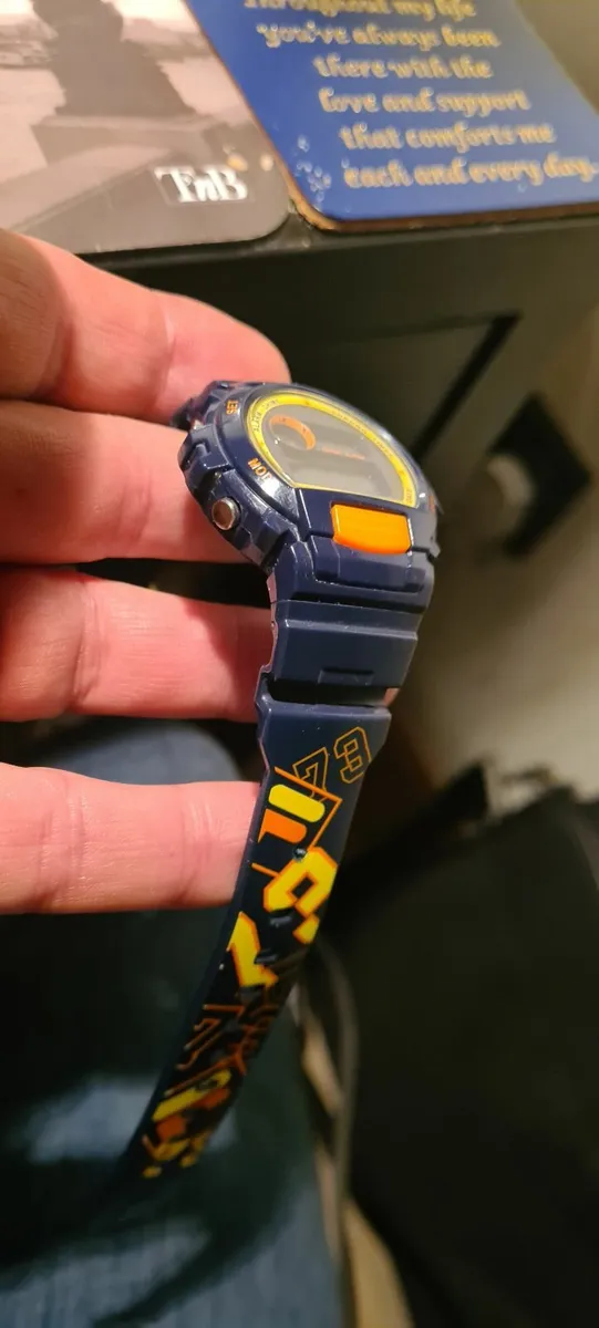 FILA kids watch unisex series 38-191-103 RARE! NEW - Image 3