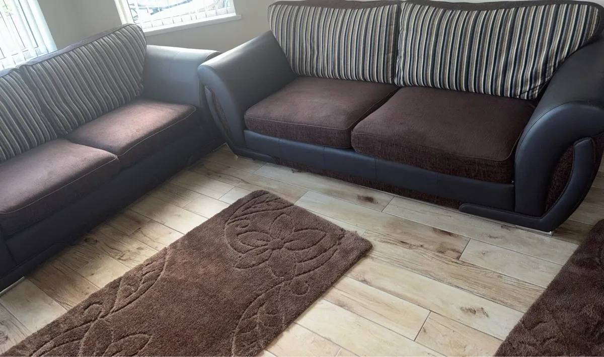Sofa - Image 2