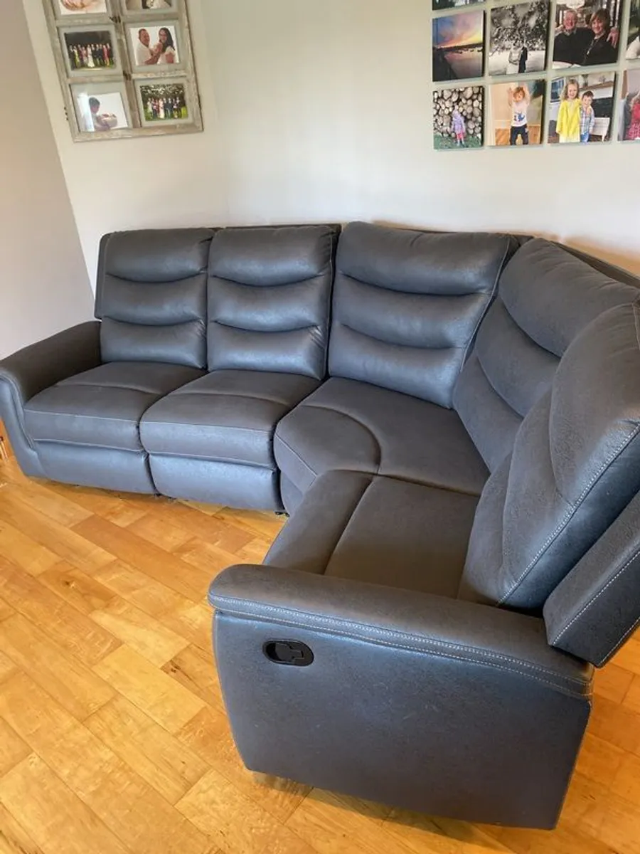 Sofa - Image 3
