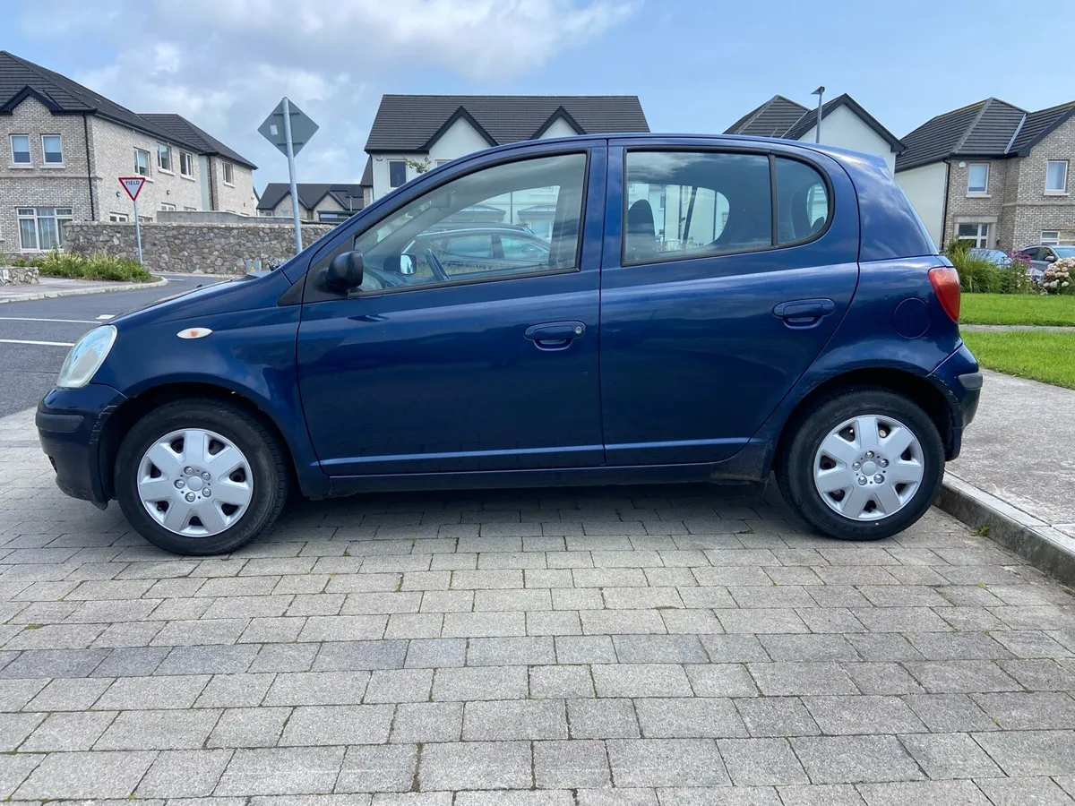 Toyota’s Yaris 2005 (LONG NCT ) low mileage - Image 3