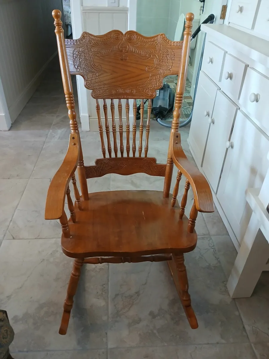 Rocking chair