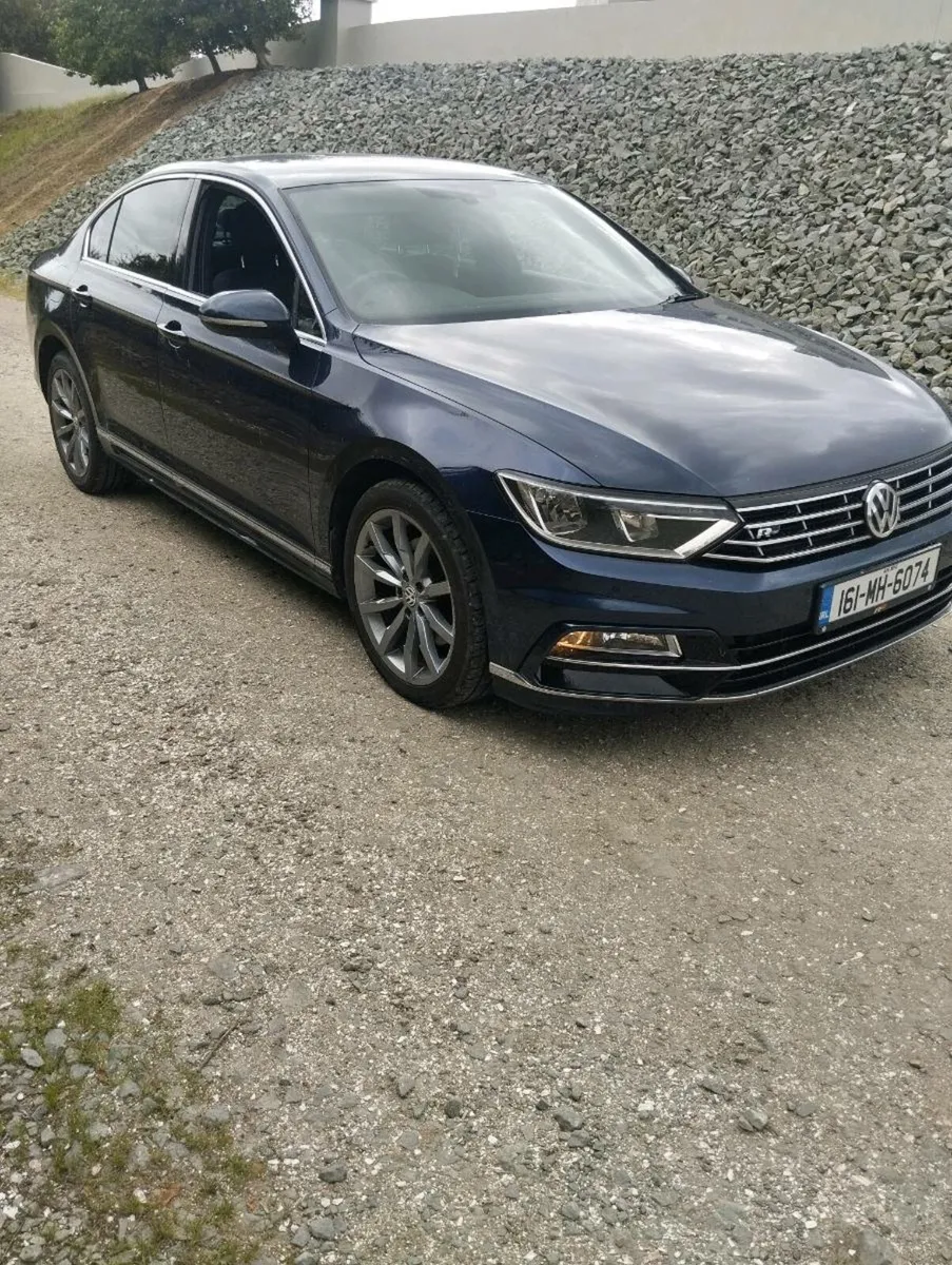 VW Passat Rline - Image 2
