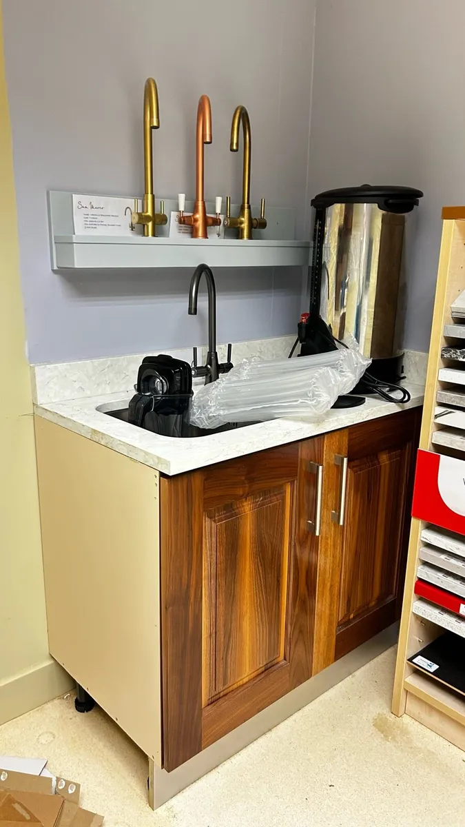 Kitchen unit - Image 2
