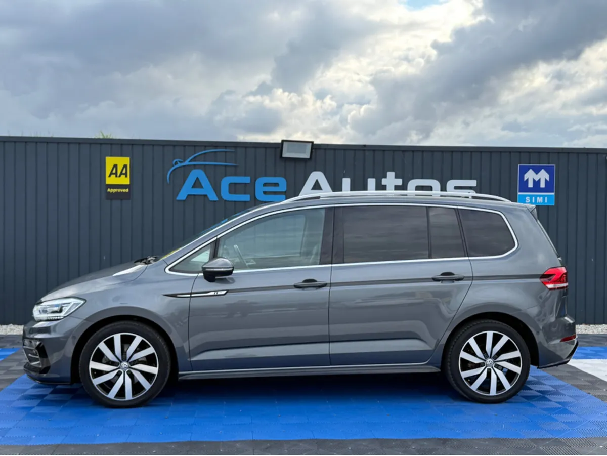 Volkswagen Touran R-LINE - 1.4 PETROL - 7 SEATS - - Image 3
