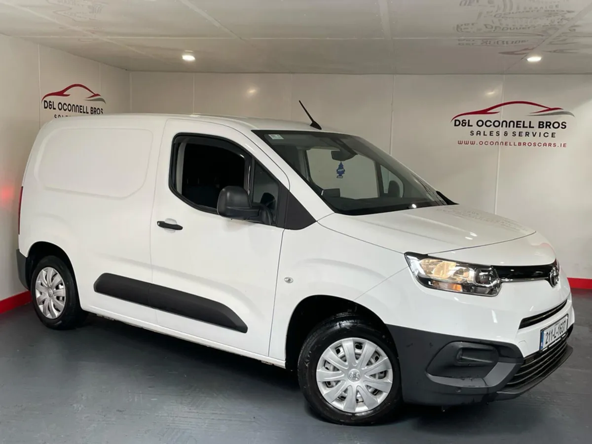 Toyota Proace CITY P 1.5 75HP GX SW SWB 3DR - Image 1