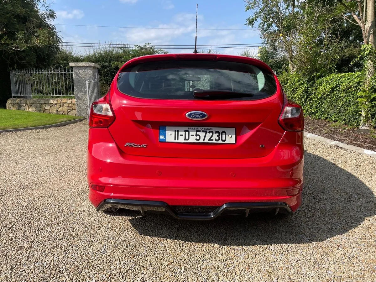 Ford focus 2011 Zetec s NCT AND TAX - Image 4