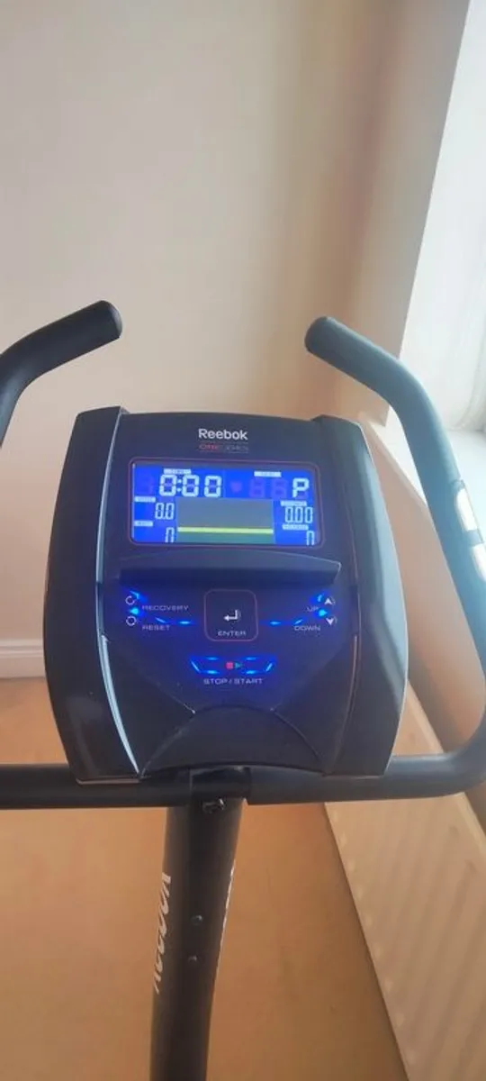 Reebok OneGB40s Exercise Bike - Image 3