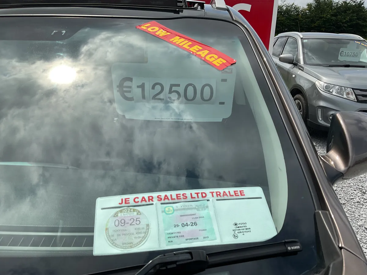 KIA SPORTAGE PANORAMIC ROOF 92,000 MILES TOP SPEC - Image 4