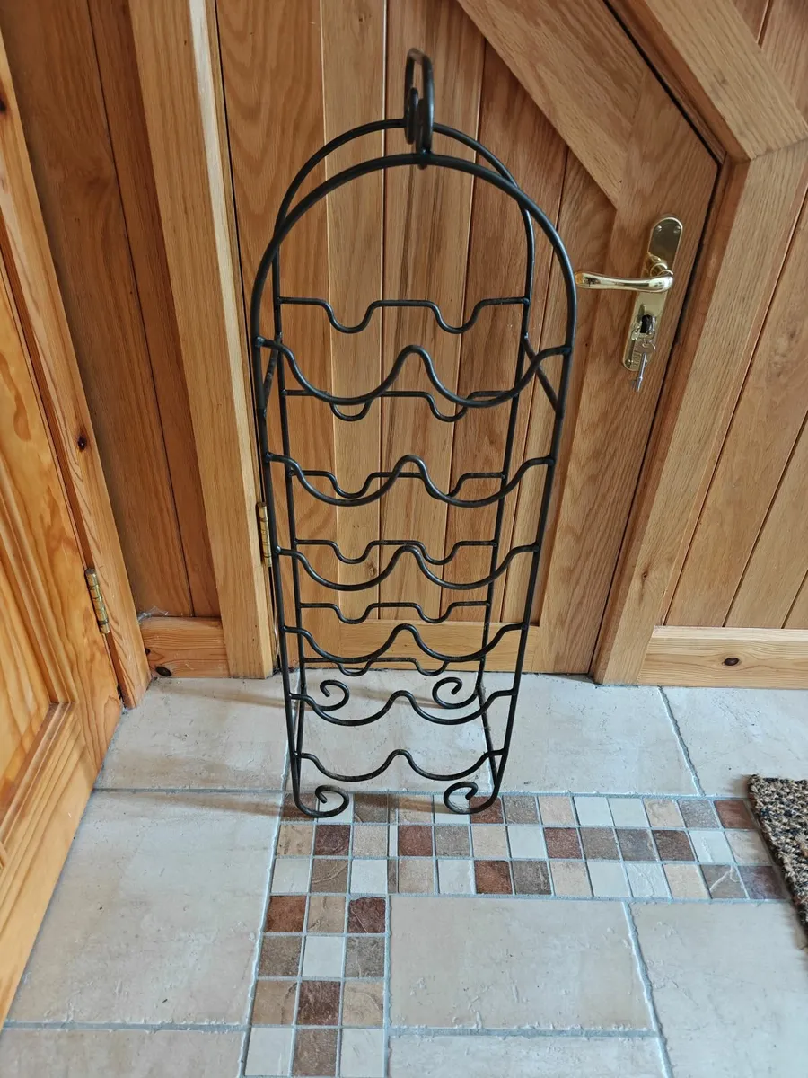 Wine rack - Image 1