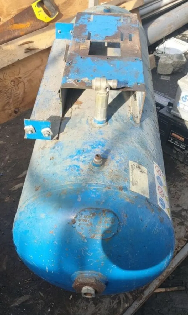 Compressor air tanks - Image 4