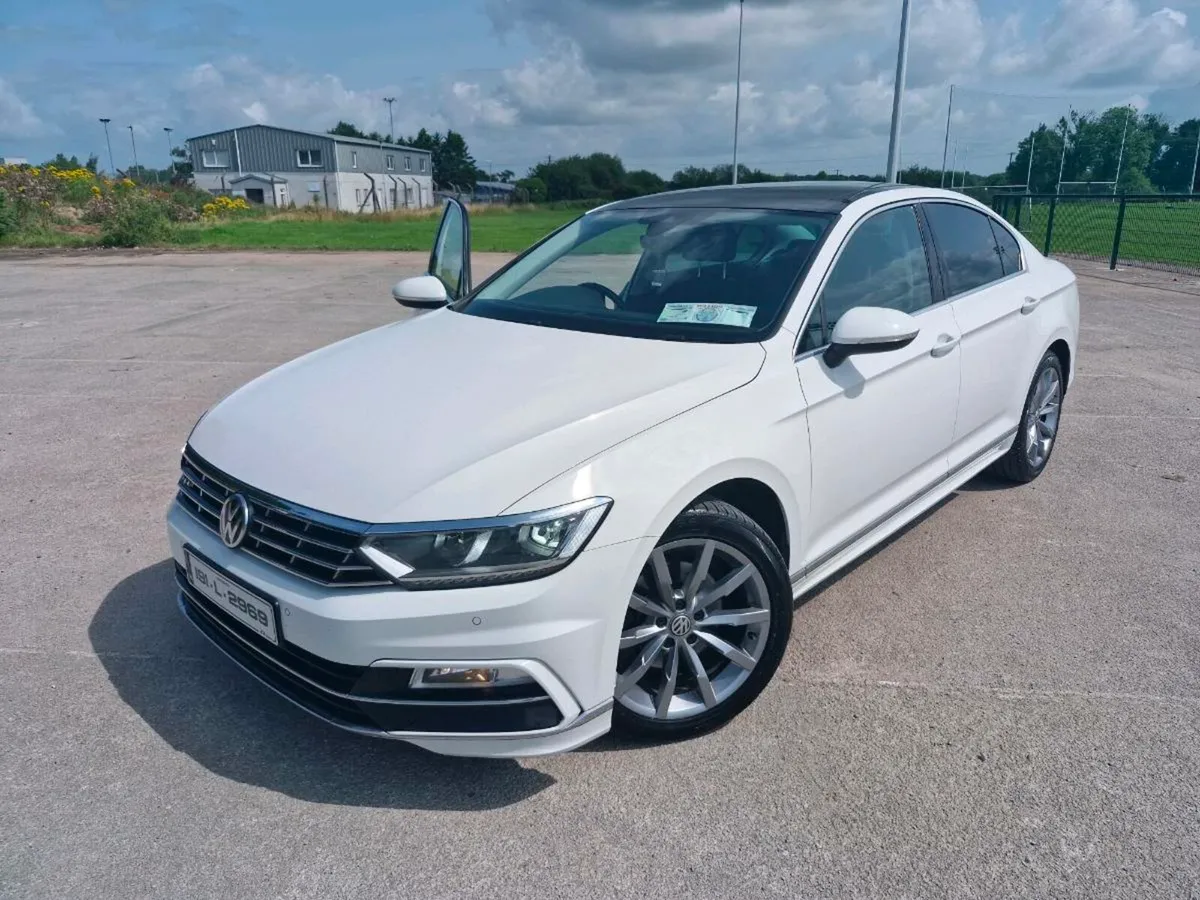 R-Line 2.0L Volkswagen Passat - Image 1